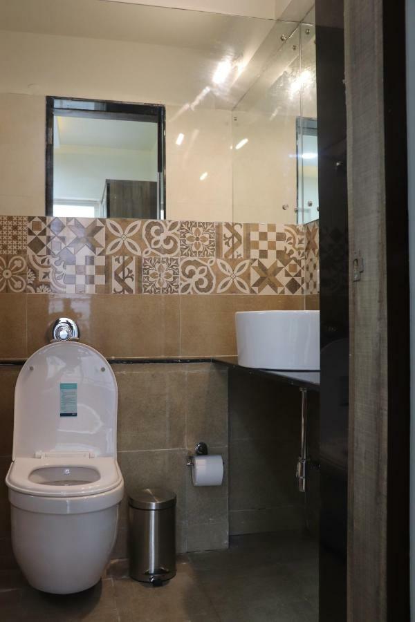 Emerald Vista Luxury Suites Pune Luaran gambar
